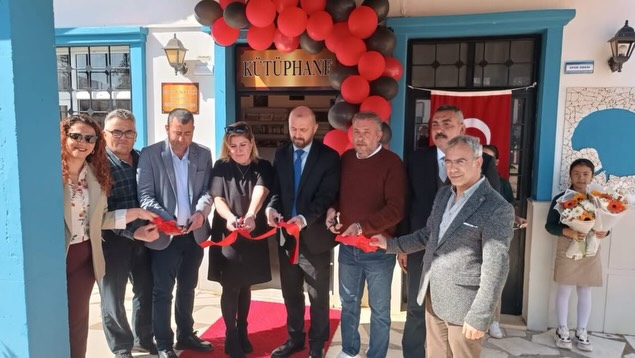 Şehit Öğretmen Ali Boşgelmez Ortaokulu’nda Kütüphane Açıldı