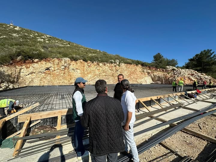 Kaş ilçesi Üzümlü (Margaz) Sulama Suyu Depo inşaatı devam ediyor.