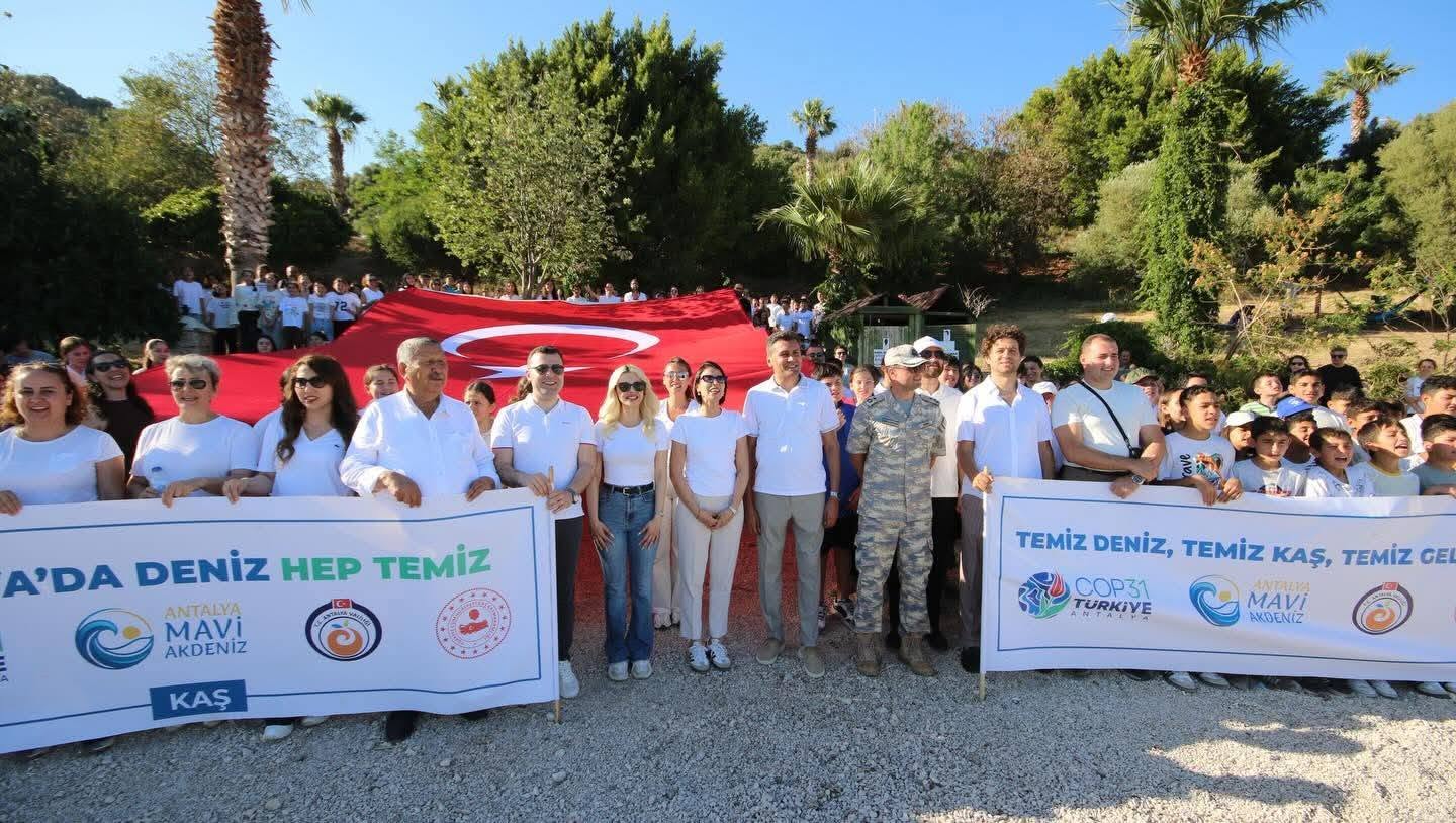 Kaş'ta Dünya Çevre Günü