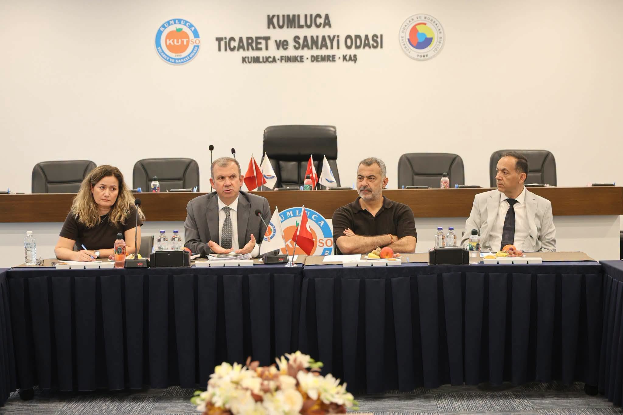 İhracat Sektörünün Sorunlarını ve Çözüm Önerileri Görüşüldü