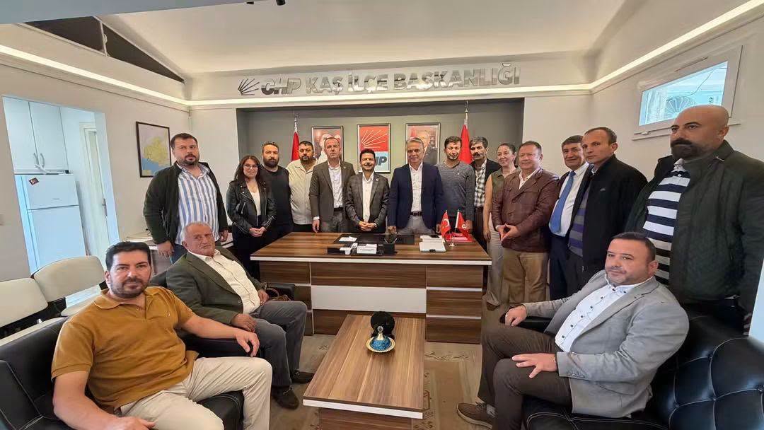 CHP Kaş İlçe başkanı Ulaş Akbaş yaptığı açıklamada,